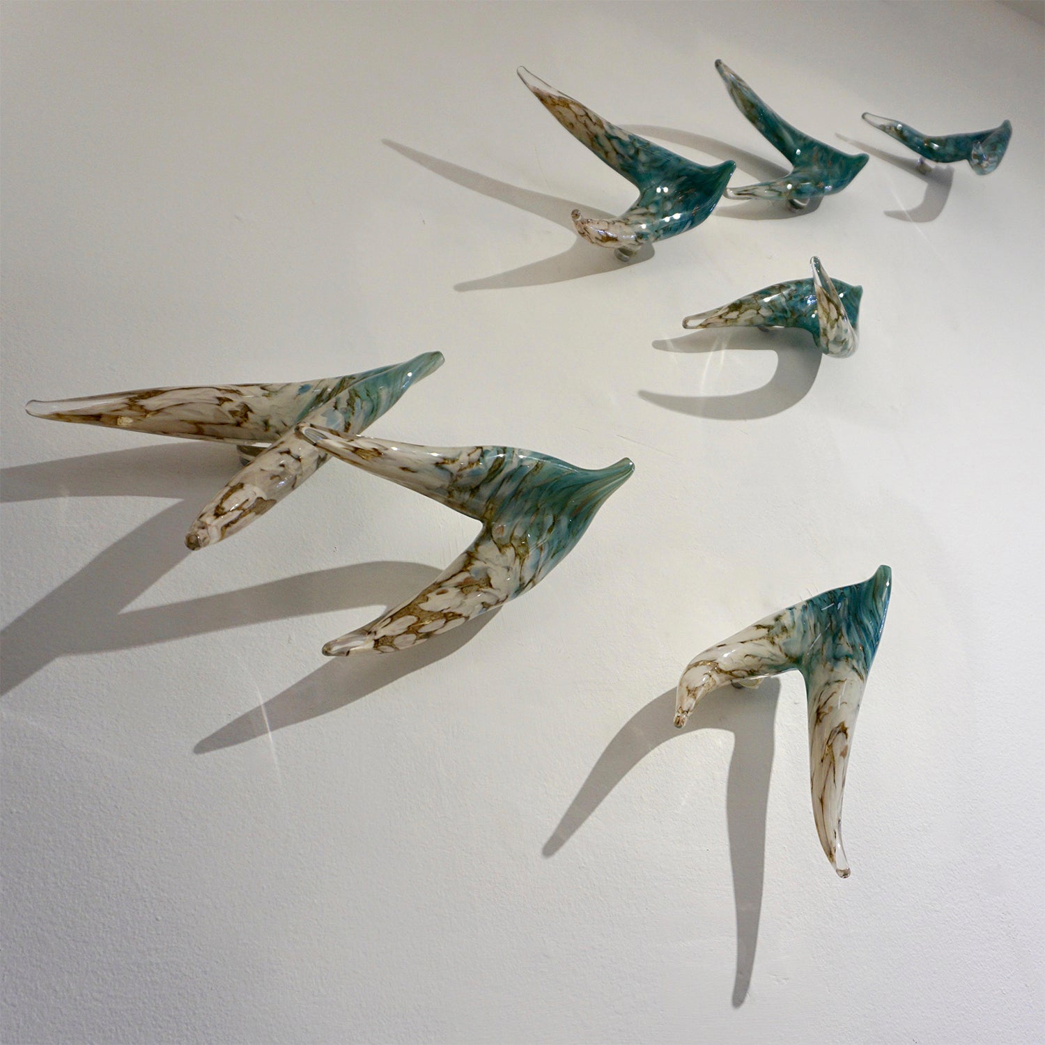 オリバーガルポップアート　MODESTLY AQUAMARINE DISPLAY オリバーガルポップアート MODESTLY AQUAMARINE DISPLAY - メルカリ