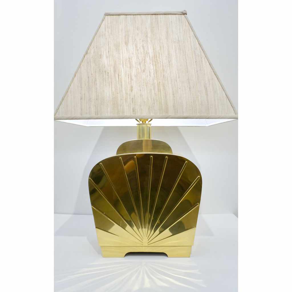 1970s Chapman Vintage Art Deco Design Pair of Hollywood Regency Gold Brass Table Lamps